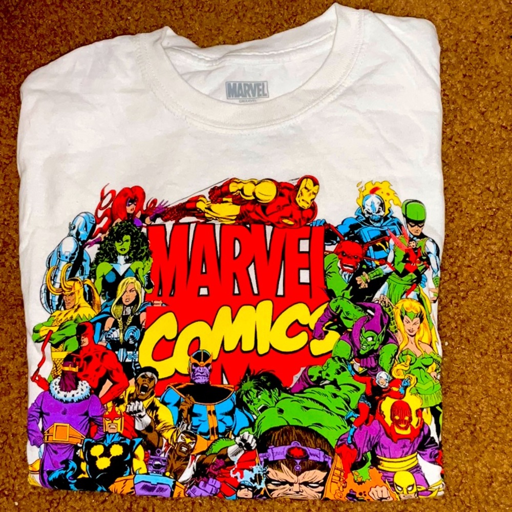 Marvel graphic tee size small